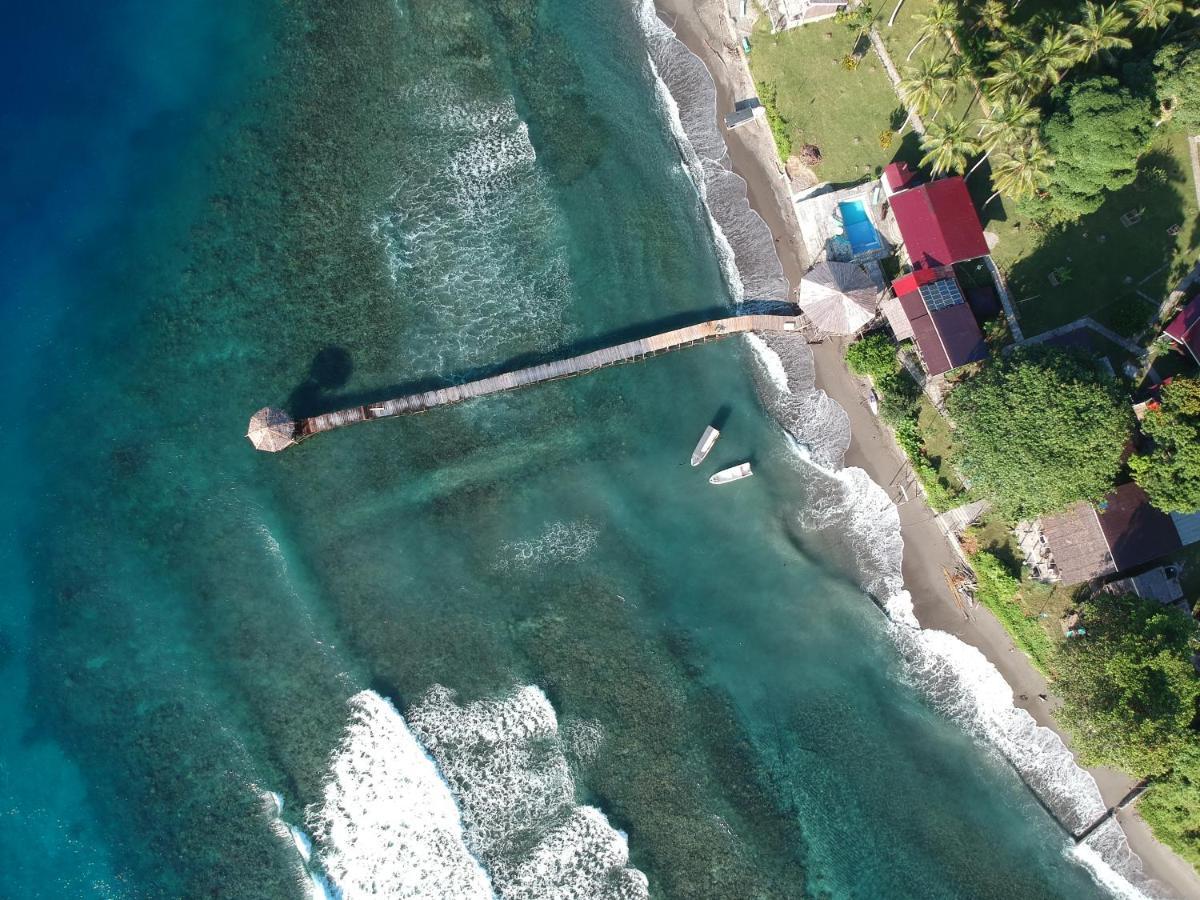 Sanctum Una Una Eco Dive Resort Pulau Unauna ภายนอก รูปภาพ